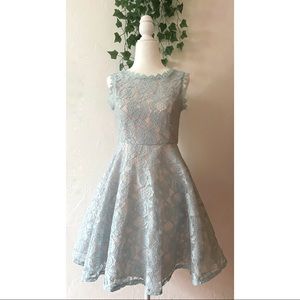 Scalloped Sleeveless Lace Fit-And-Flare Dress!